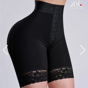 Invisible Butt-lifting Short - High Rise